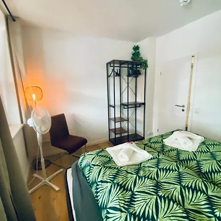 Lägenhet Am Zoo - 2 - Wlan - Kamin Magdeburg
